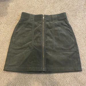 Size 0 green hollister skirt